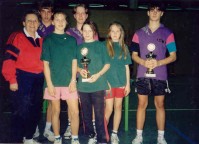 Kreispokalsieger 1996 Mädchen und Jungen des TSV Berching!